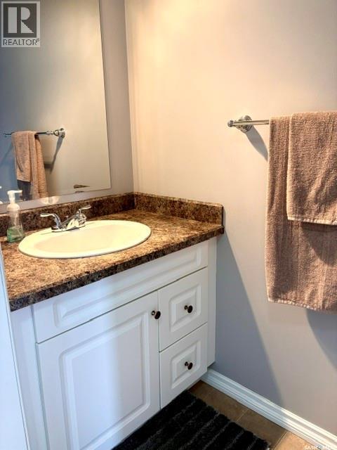 46 Clarke Avenue, Yorkton, SK - Indoor Photo Showing Bathroom