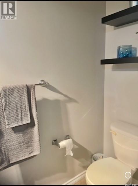 46 Clarke Avenue, Yorkton, SK - Indoor Photo Showing Bathroom