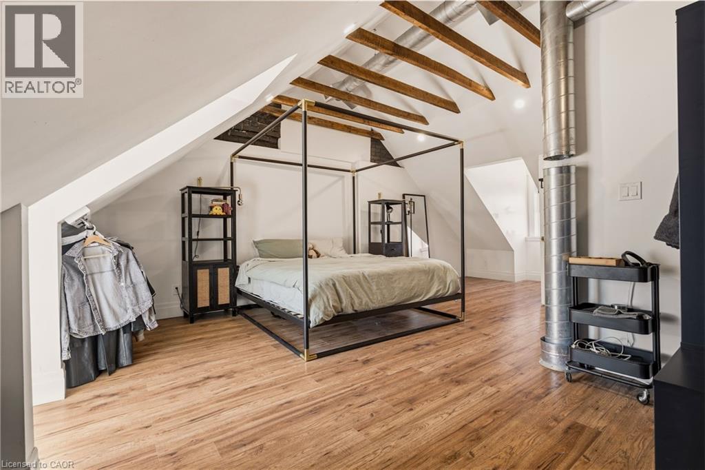 unit 1 - 158 Hunter Street E, Hamilton, ON - Indoor Photo Showing Bedroom