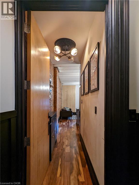 unit 2 - 158 Hunter Street E, Hamilton, ON - Indoor Photo Showing Other Room