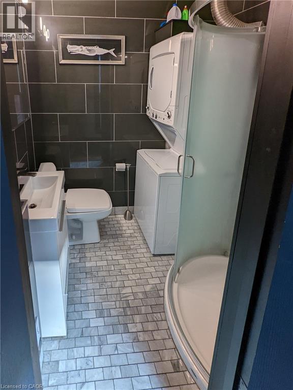 unit 2 - 158 Hunter Street E, Hamilton, ON - Indoor