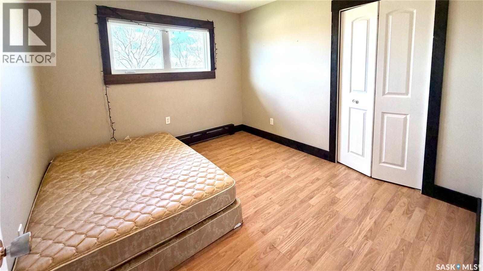 205 Conquest Street, Conquest, SK - Indoor