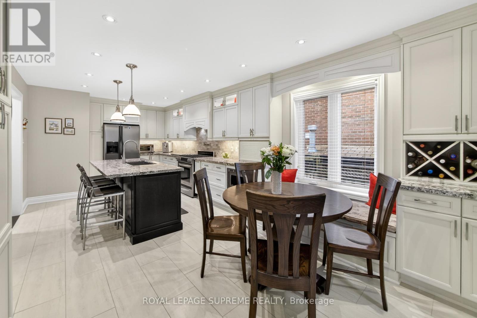 88 Empress Road, Vaughan, ON - Indoor Photo Showing Dining Room