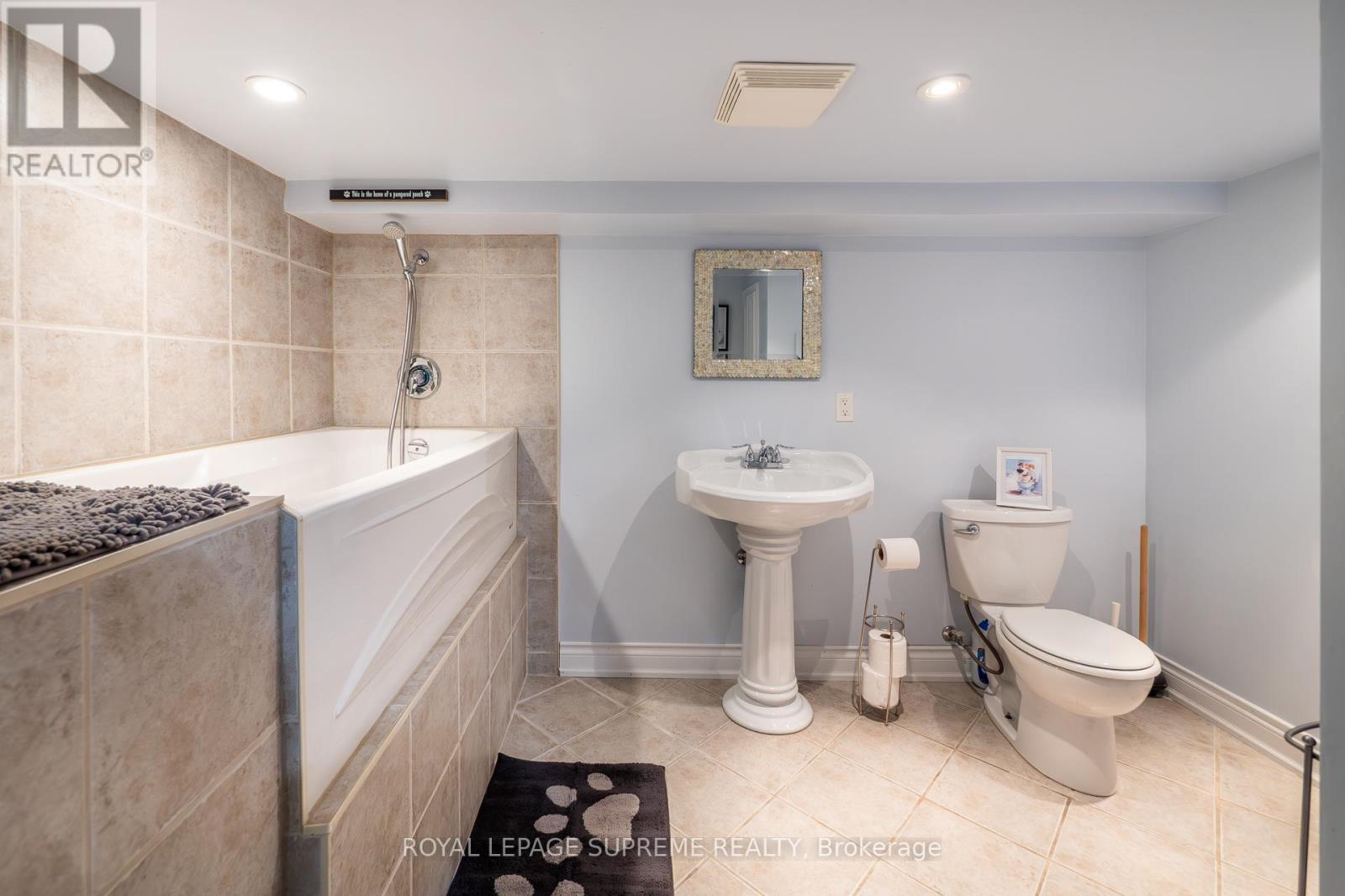 88 Empress Road, Vaughan, ON - Indoor Photo Showing Bathroom