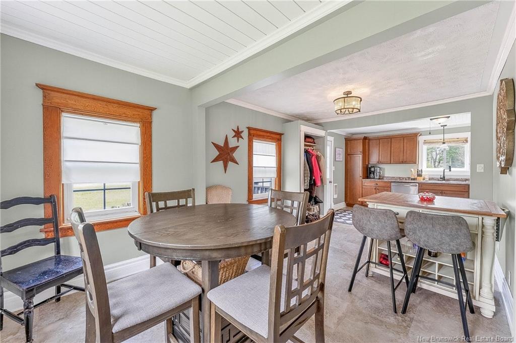10 Stanley Oliver Rd, Back Bay, NB