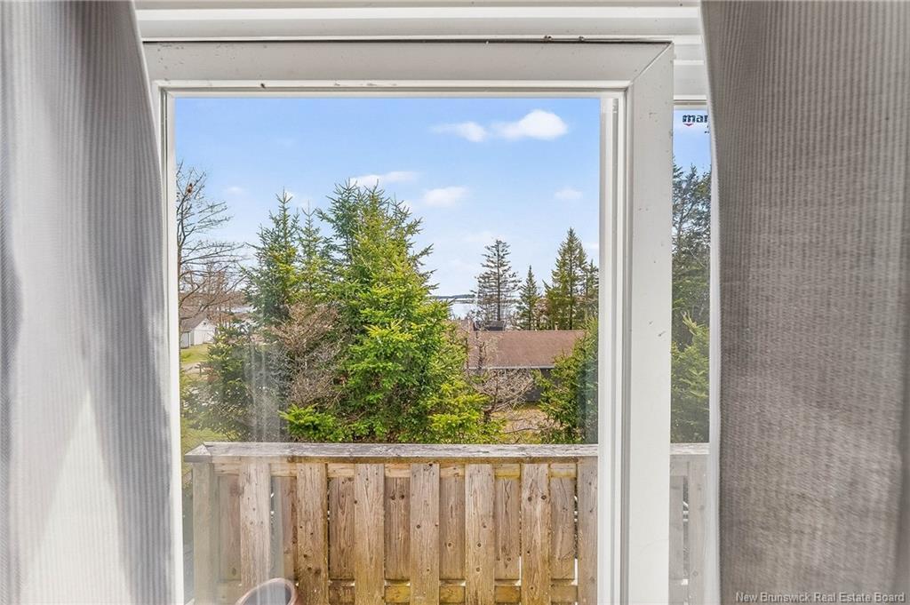 10 Stanley Oliver Rd, Back Bay, NB