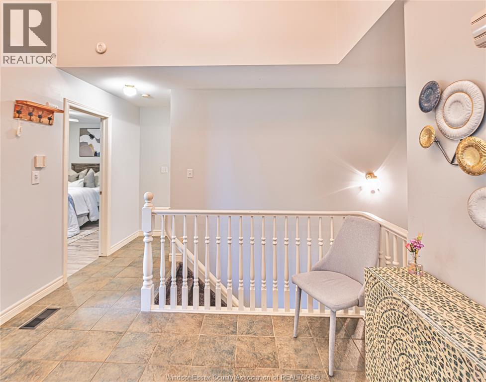 1257 Imperial, Windsor, ON - Indoor Photo Showing Other Room
