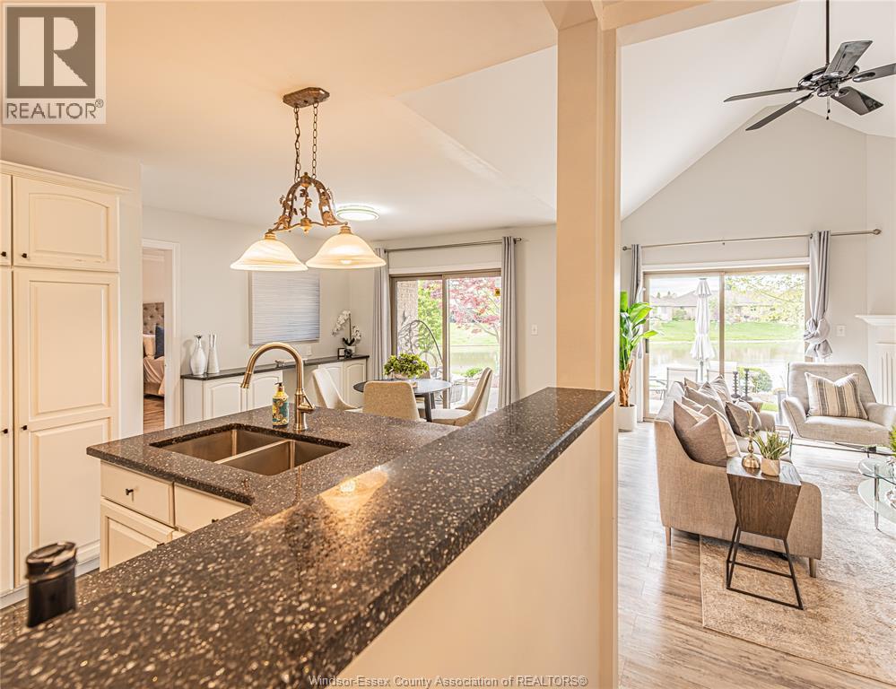 1257 Imperial, Windsor, ON - Indoor Photo Showing Kitchen With Double Sink