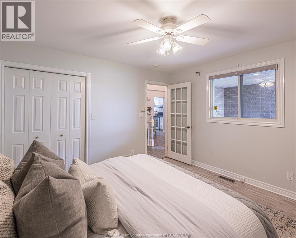 1257 Imperial, Windsor, ON - Indoor Photo Showing Bedroom