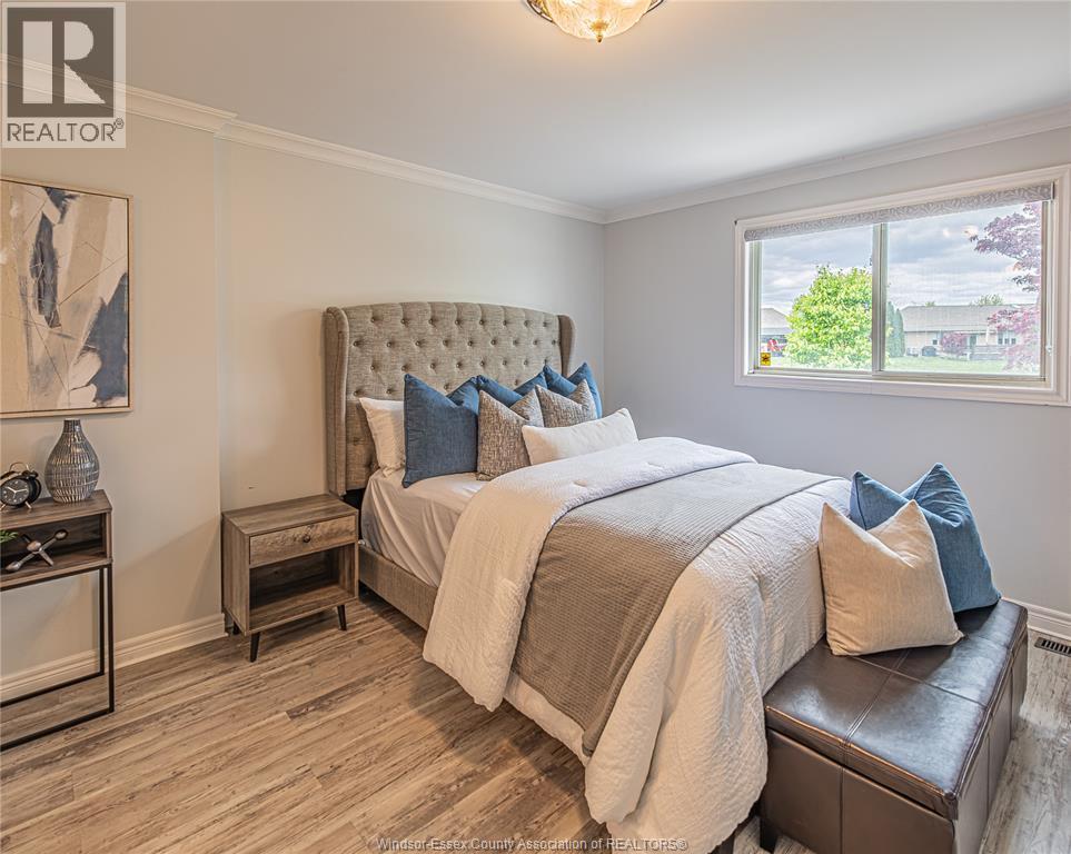 1257 Imperial, Windsor, ON - Indoor Photo Showing Bedroom