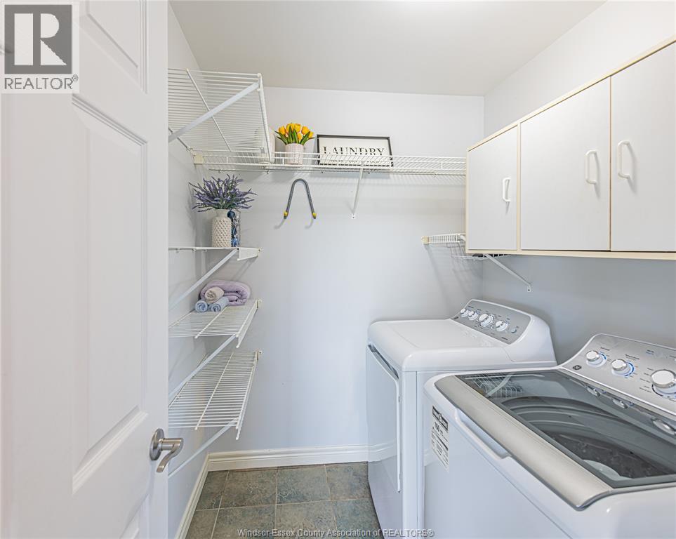 1257 Imperial, Windsor, ON - Indoor Photo Showing Laundry Room