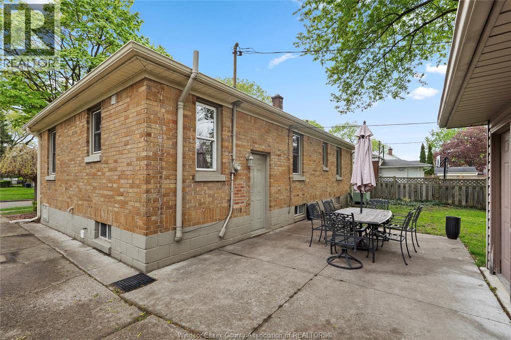 2940 Randolph Avenue, Windsor, ON - Outdoor With Exterior