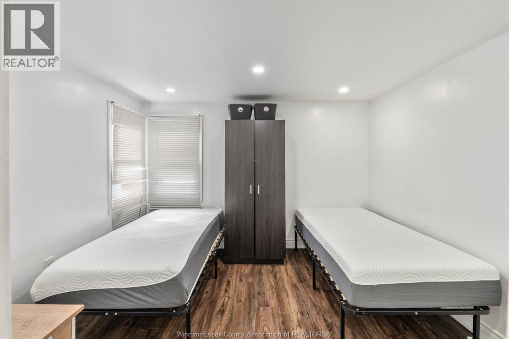 375 Bridge, Windsor, ON - Indoor