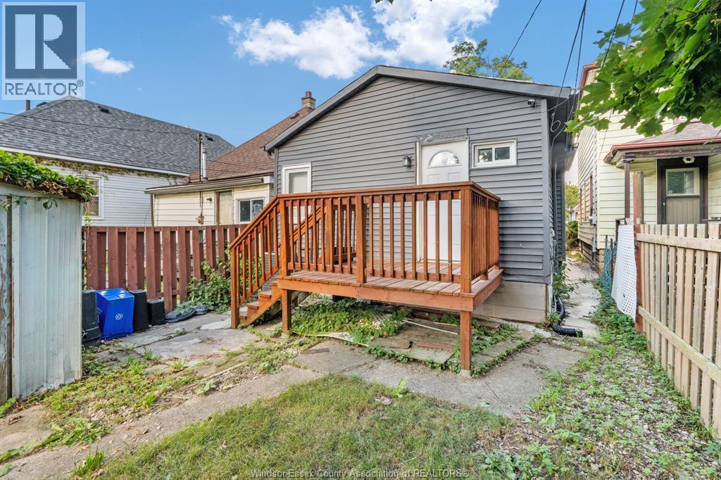 375 Bridge, Windsor, ON - Outdoor With Deck Patio Veranda With Exterior