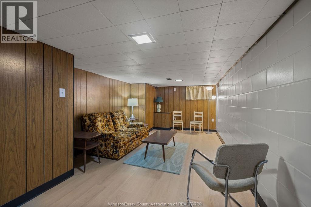 2333 Chilver, Windsor, ON - Indoor