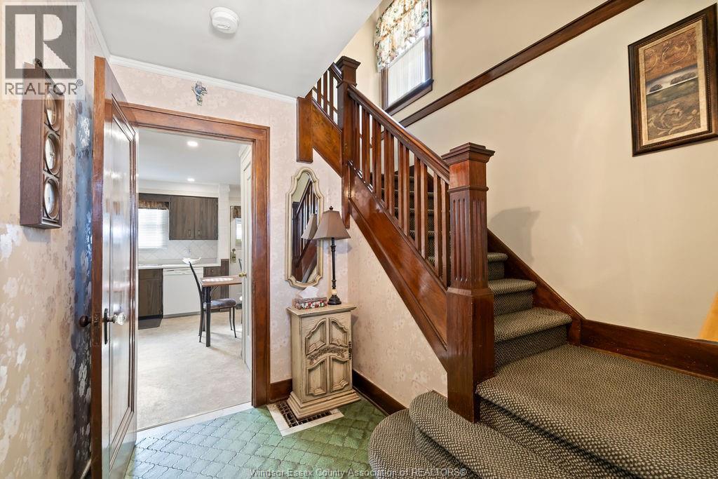 2333 Chilver, Windsor, ON - Indoor Photo Showing Other Room