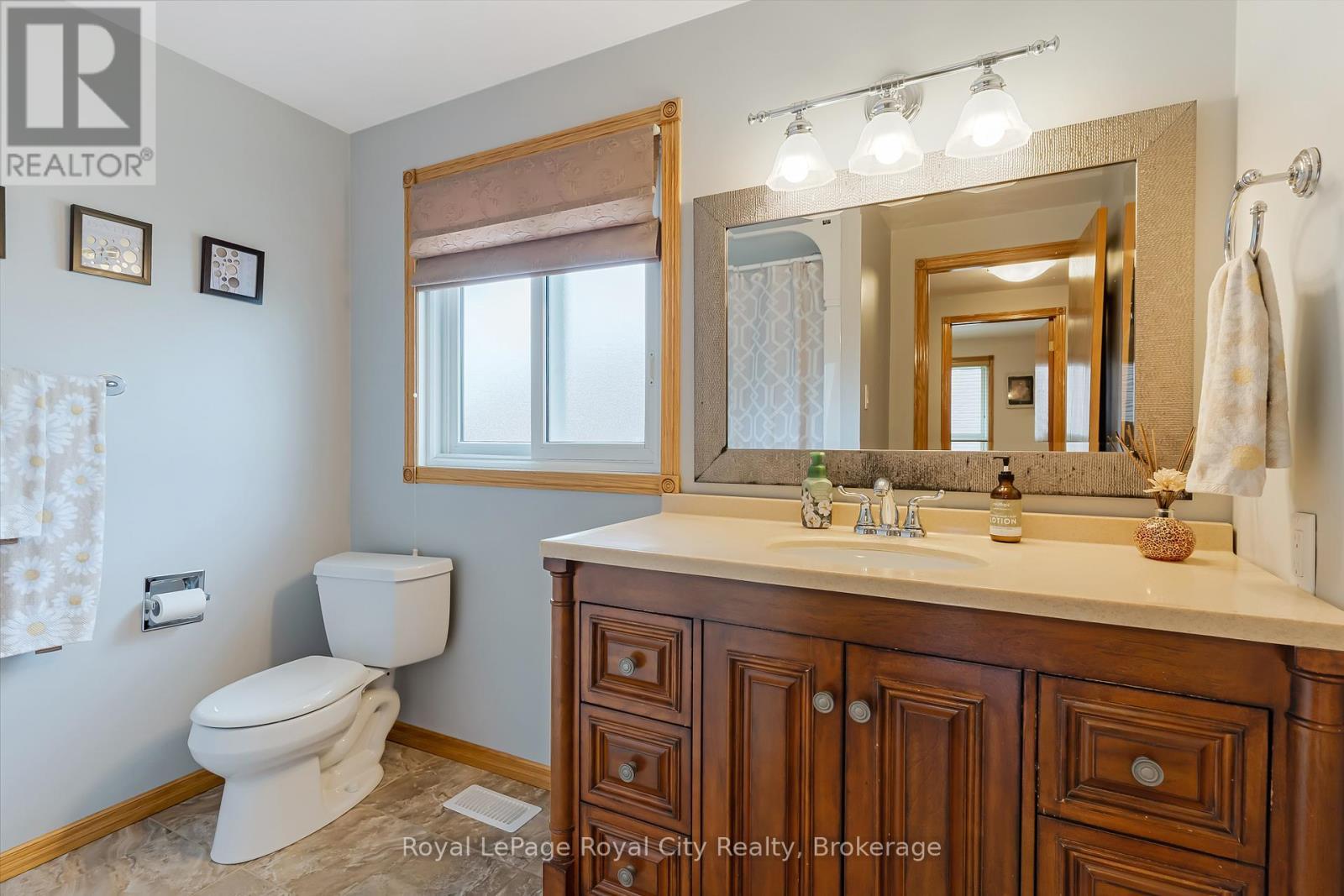169 Johanna Drive, Cambridge, ON - Indoor Photo Showing Bathroom