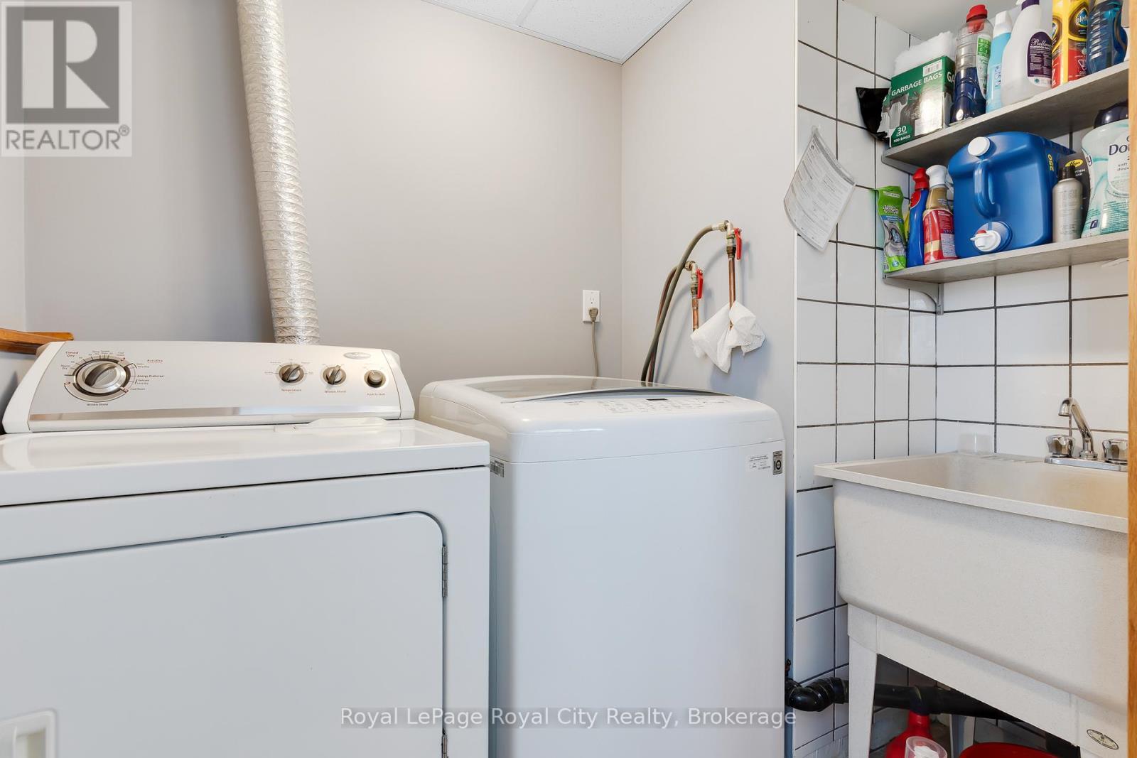 169 Johanna Drive, Cambridge, ON - Indoor Photo Showing Laundry Room