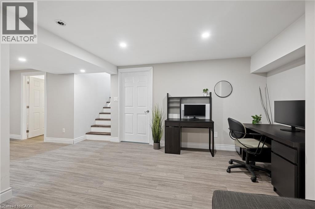 183 Kipling Avenue, Kitchener, ON - Indoor