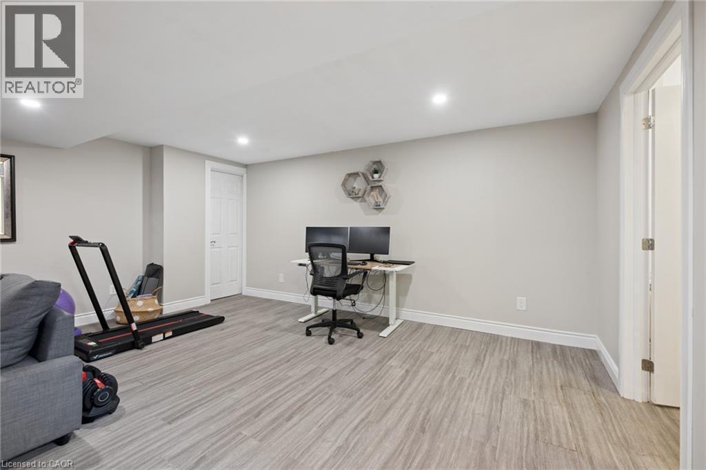 183 Kipling Avenue, Kitchener, ON - Indoor