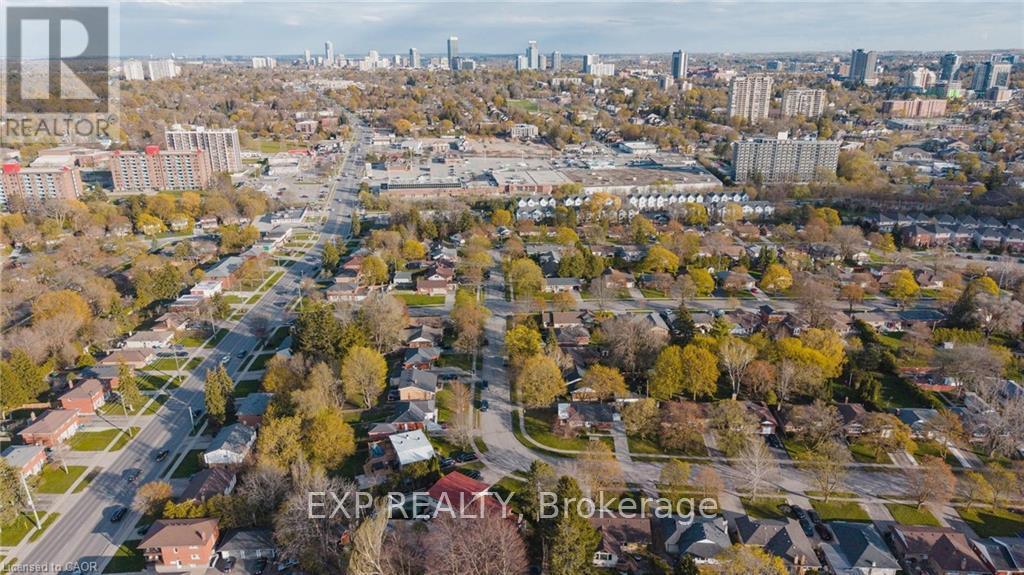 120 Elgin Crescent, Waterloo, ON - Outdoor With View