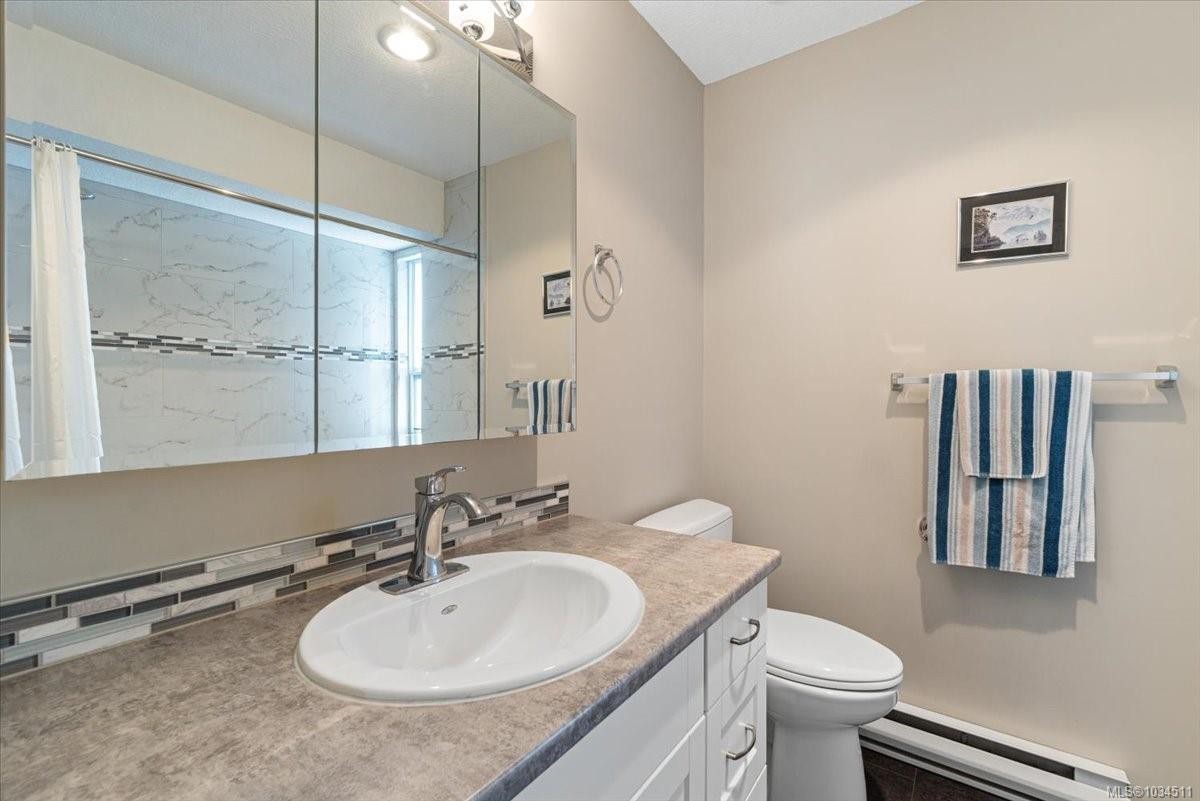 5351 Williamson Rd, Nanaimo, BC