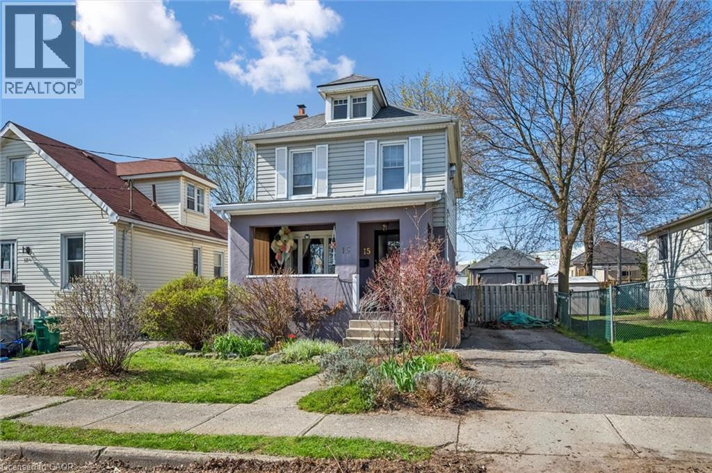 15 Waterside Avenue, Cambridge, ON - Outdoor