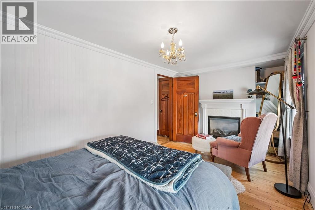 15 Waterside Avenue, Cambridge, ON - Indoor Photo Showing Bedroom