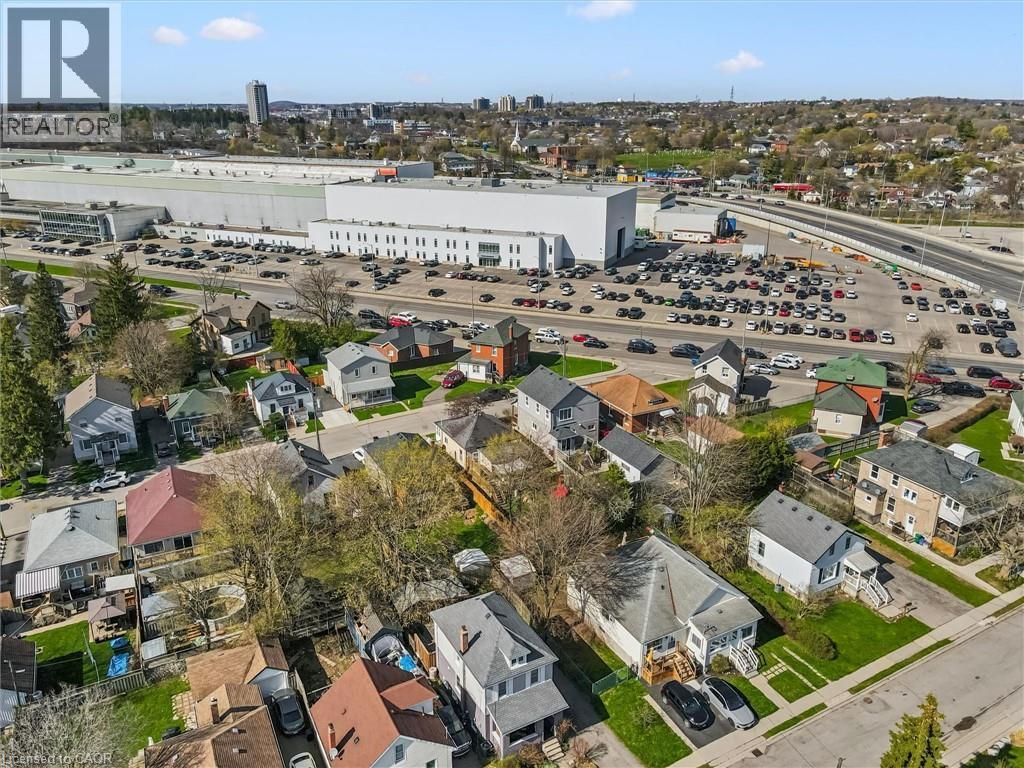 15 Waterside Avenue, Cambridge, ON - Outdoor With View