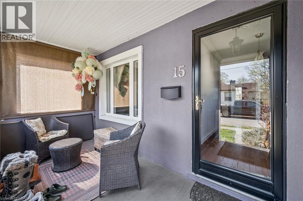 15 Waterside Avenue, Cambridge, ON - Outdoor With Exterior