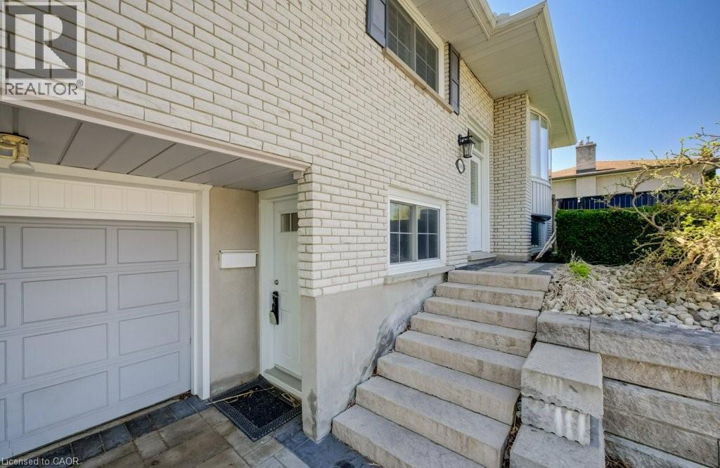 682 Glen Forrest Boulevard, Waterloo, ON - Outdoor With Exterior