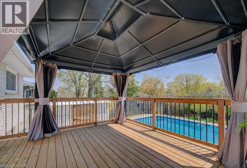 682 Glen Forrest Boulevard, Waterloo, ON - Outdoor With In Ground Pool With Deck Patio Veranda With Exterior