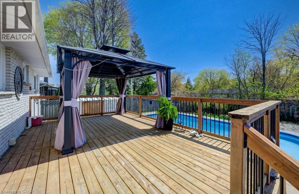 682 Glen Forrest Boulevard, Waterloo, ON - Outdoor With Deck Patio Veranda With Exterior