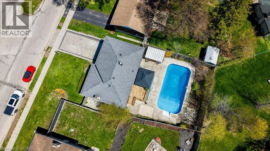 682 Glen Forrest Boulevard, Waterloo, ON - Outdoor