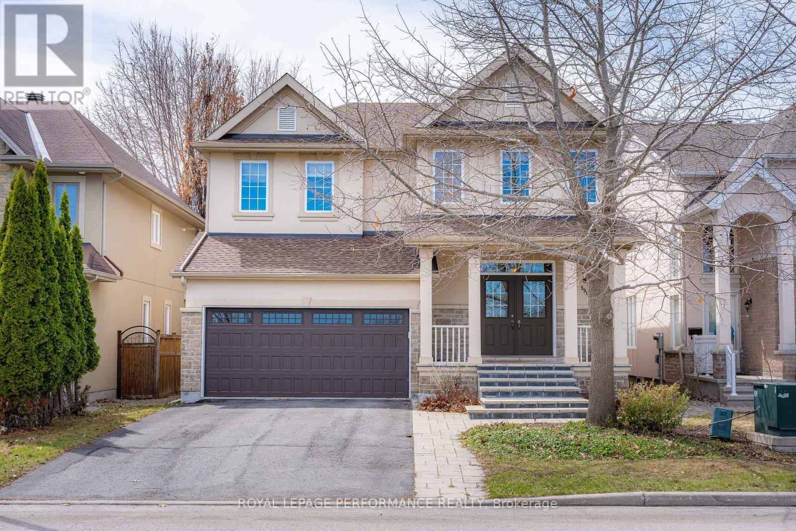 590 Kochar Drive, Ottawa, ON - Outdoor With Facade