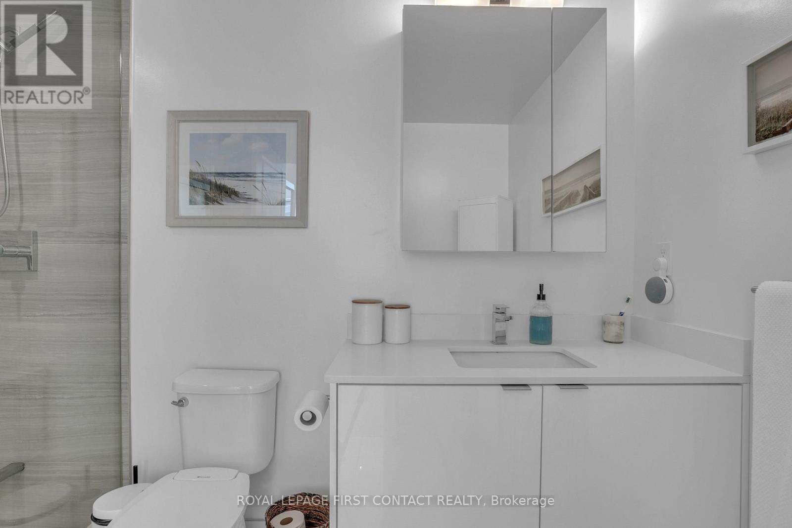 407 - 100 Eagle Rock Way, Vaughan, ON - Indoor Photo Showing Bathroom