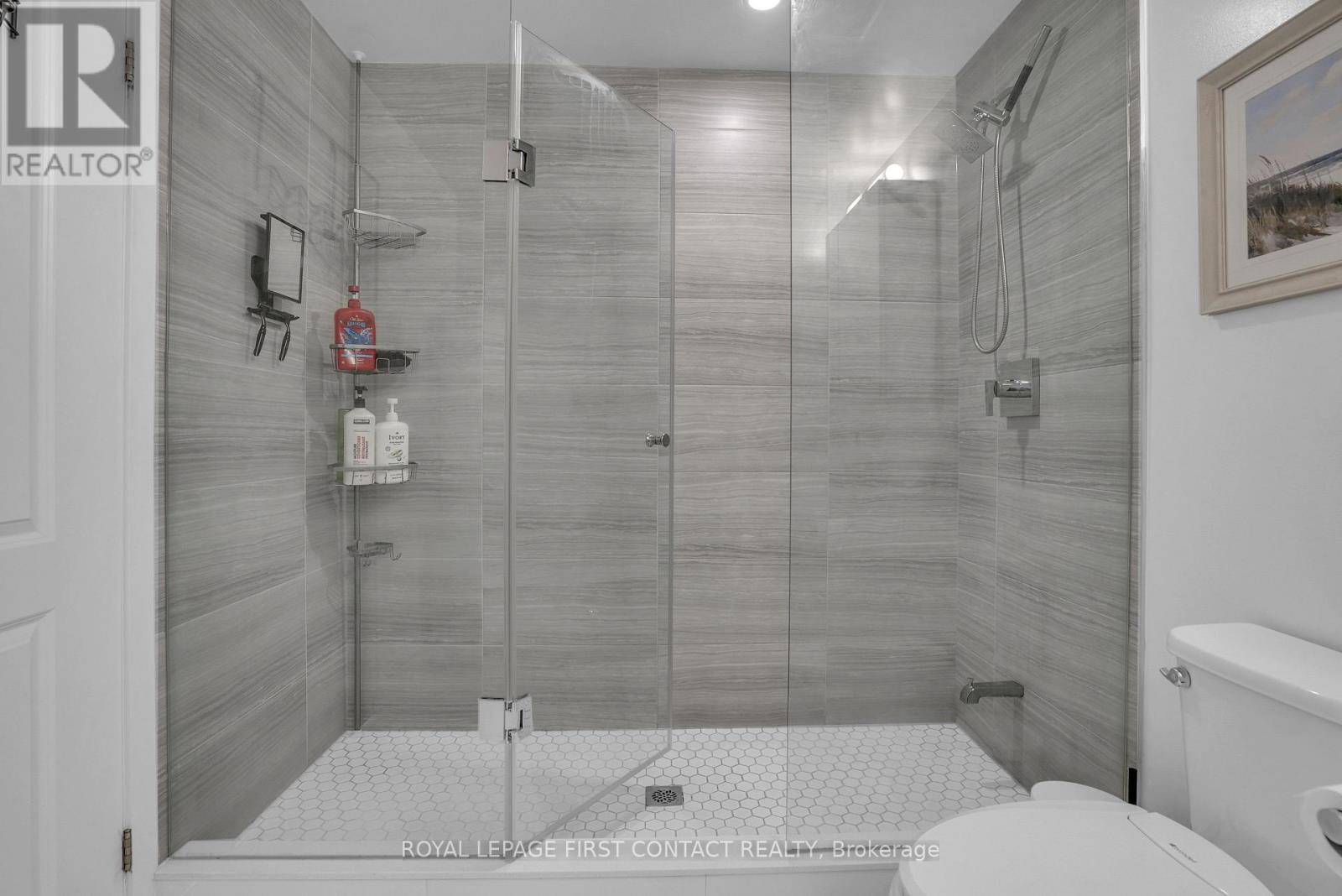407 - 100 Eagle Rock Way, Vaughan, ON - Indoor Photo Showing Bathroom