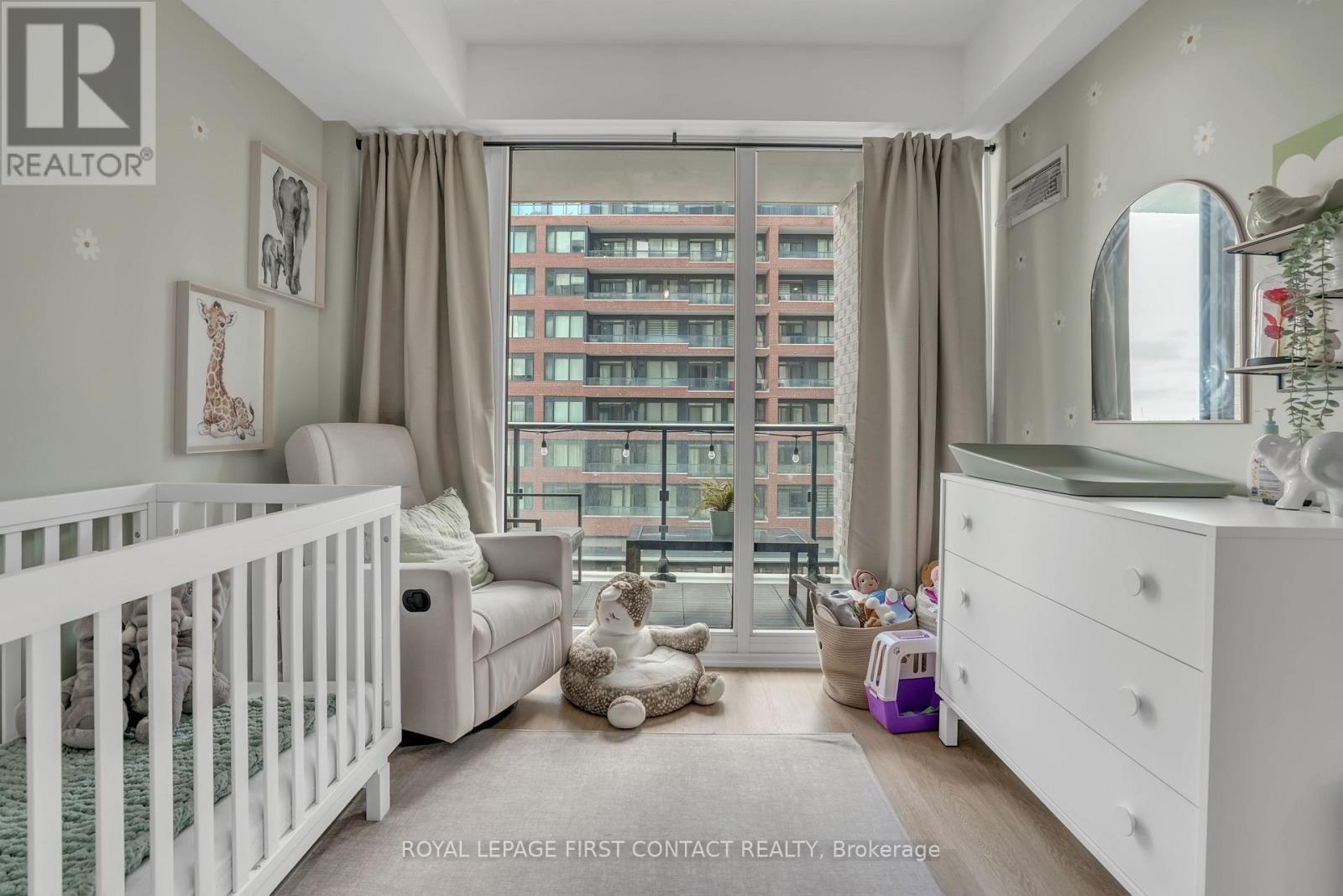 407 - 100 Eagle Rock Way, Vaughan, ON - Indoor Photo Showing Bedroom