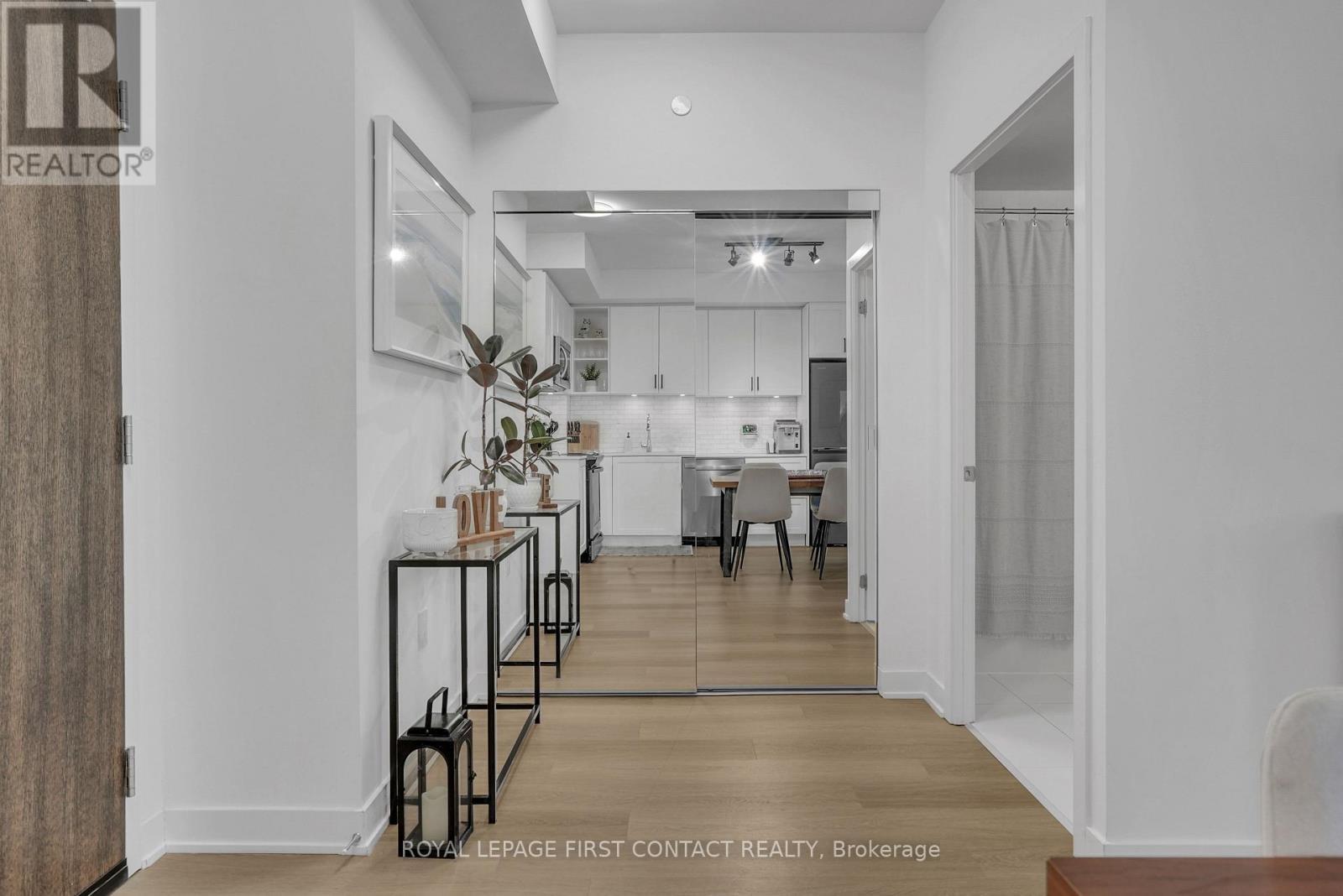 407 - 100 Eagle Rock Way, Vaughan, ON - Indoor Photo Showing Other Room
