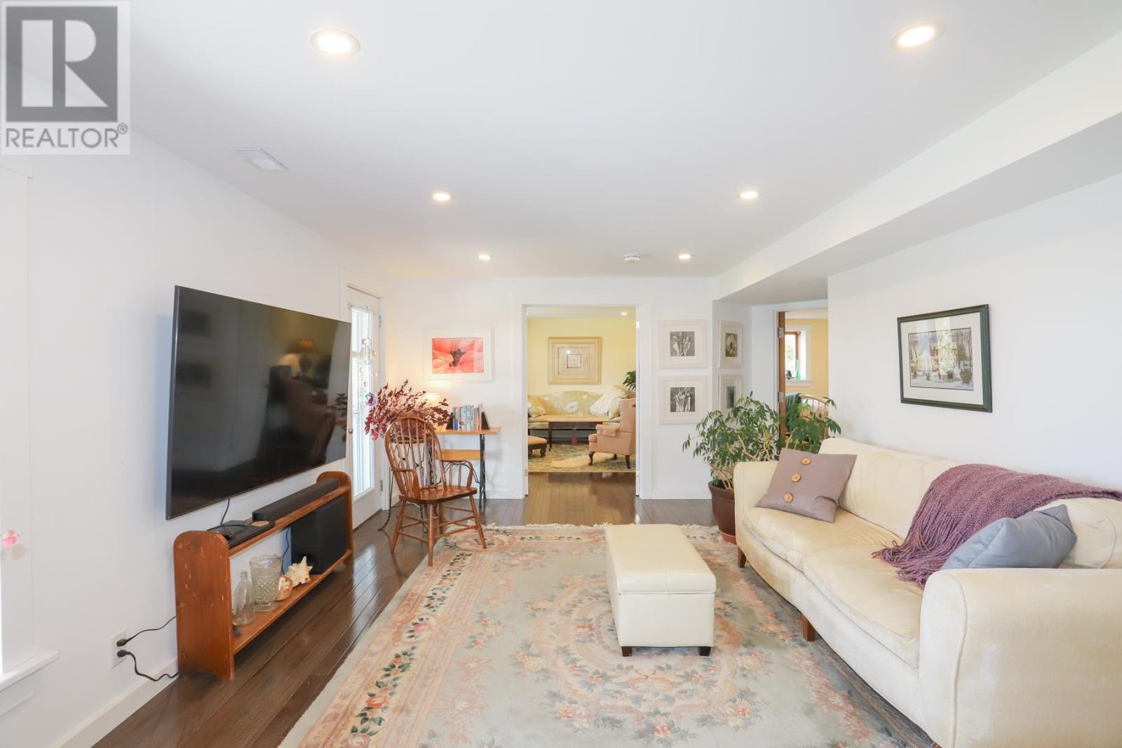 11 Mitchell St, Bruce Mines, ON - Indoor Photo Showing Living Room