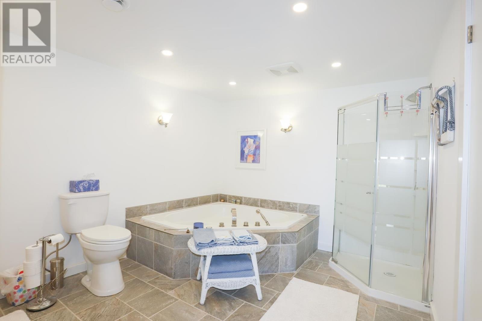 11 Mitchell St, Bruce Mines, ON - Indoor Photo Showing Bathroom