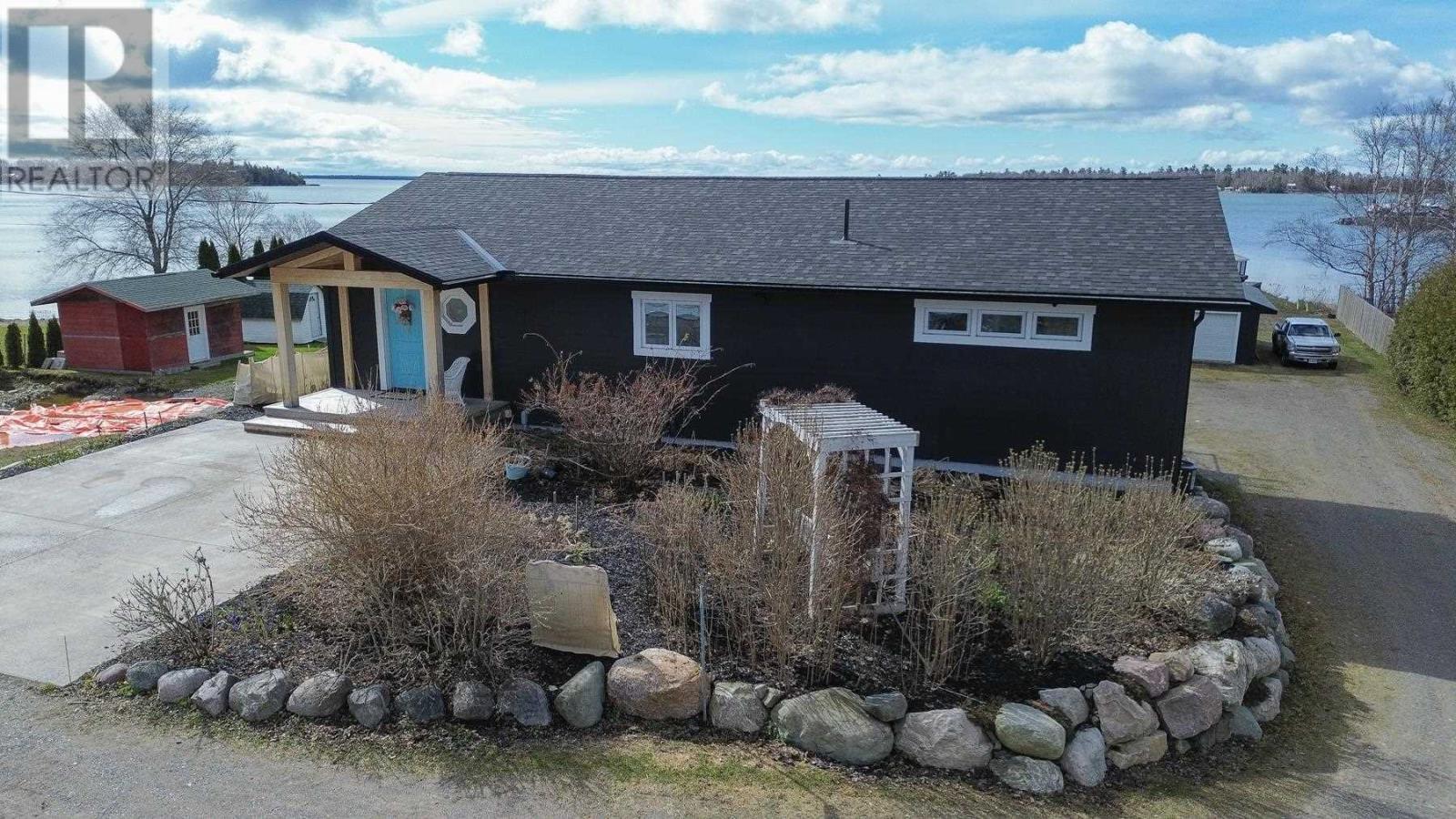 11 Mitchell St, Bruce Mines, ON - Outdoor