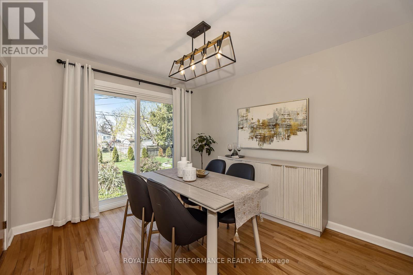 1960 Othello Avenue, Ottawa, ON - Indoor Photo Showing Dining Room