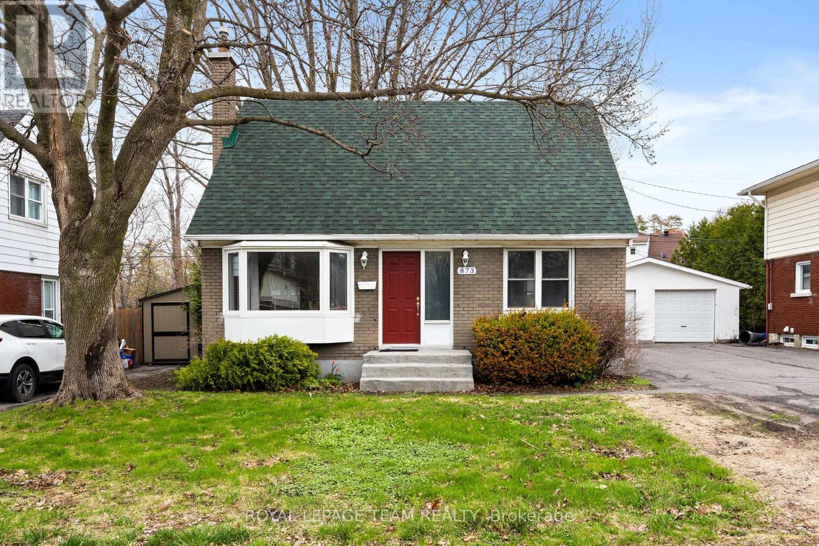 873 Smyth Road, Ottawa, ON - Outdoor