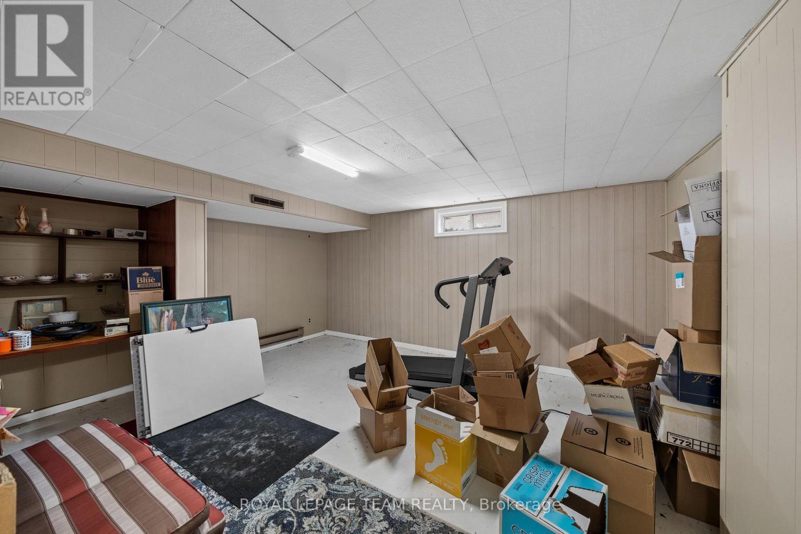 873 Smyth Road, Ottawa, ON - Indoor Photo Showing Basement