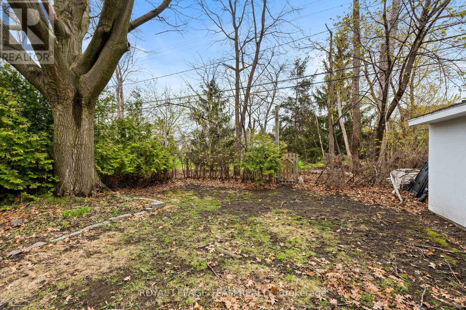 873 Smyth Road, Ottawa, ON - Outdoor