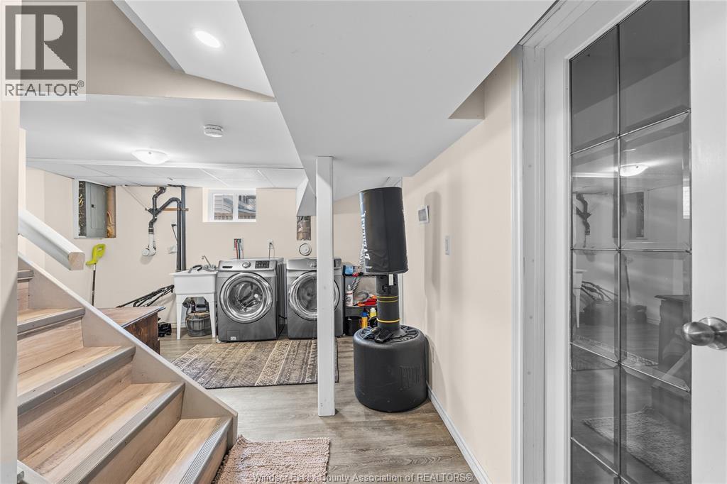 3406 Turner, Windsor, ON - Indoor