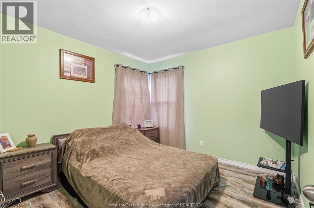 3406 Turner, Windsor, ON - Indoor Photo Showing Bedroom