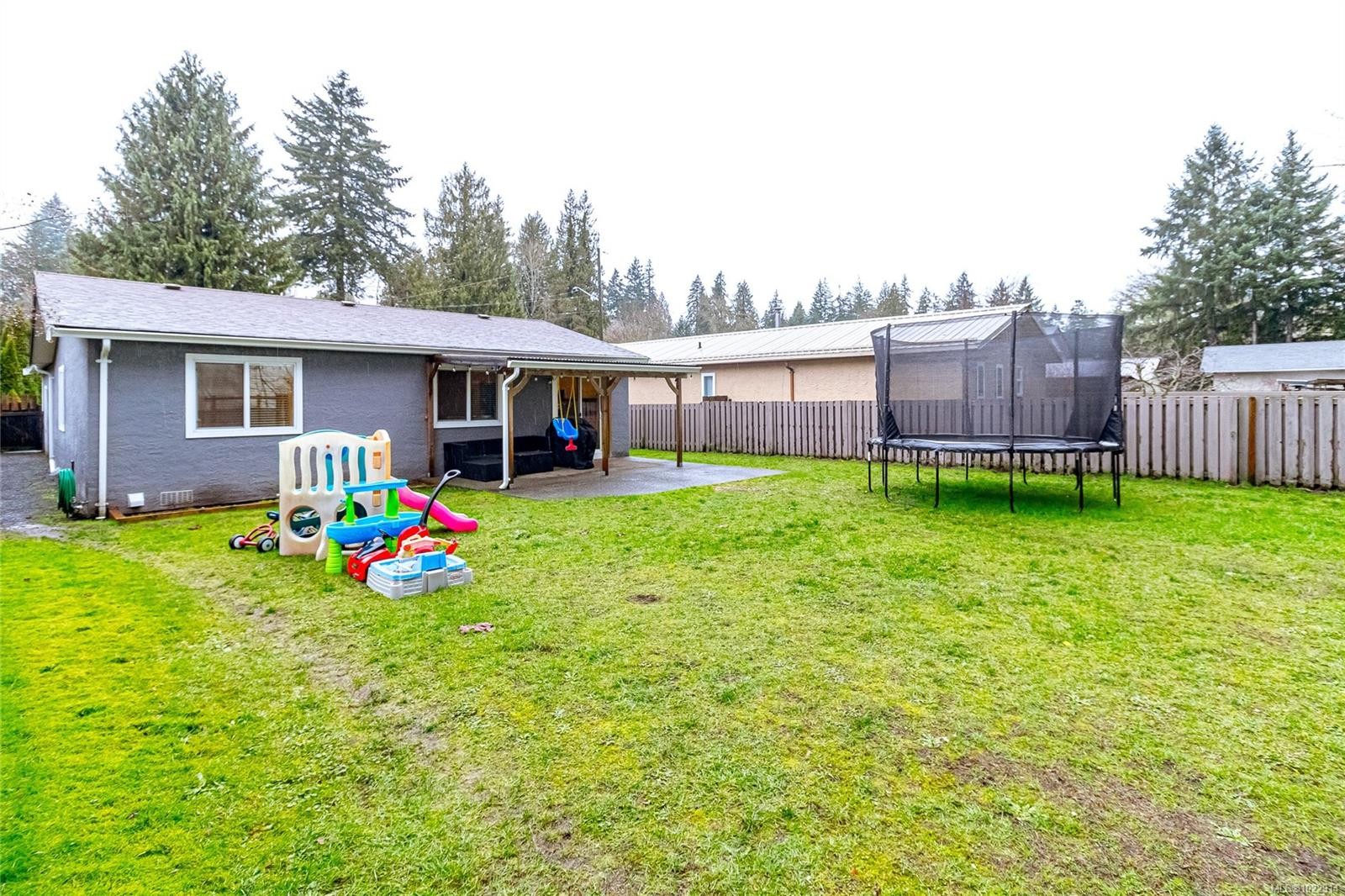 5845 Kinch Ave, Duncan, BC