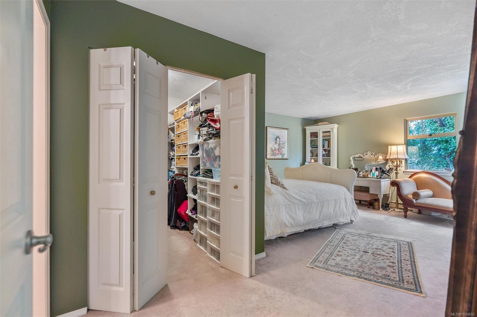 #8-909 Admirals Rd, Esquimalt, BC